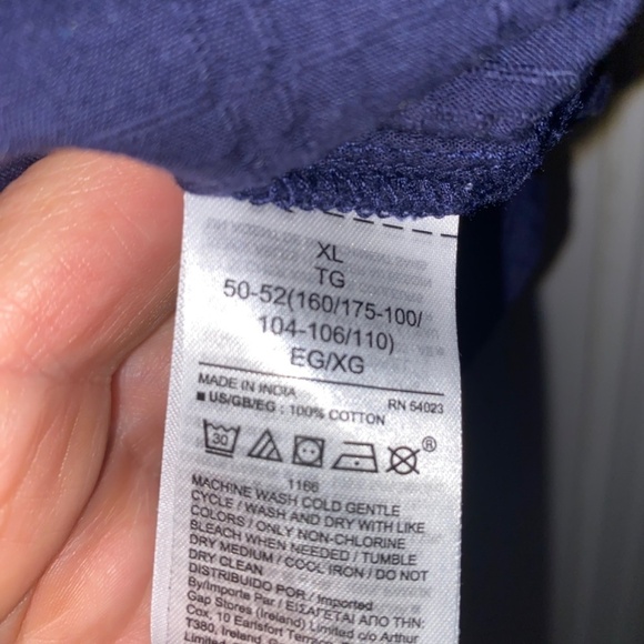 Gap size XL cotton navy blue top - Picture 5 of 5